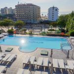 34648729-Web1