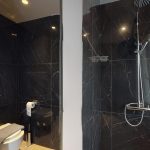 37178226-Web1