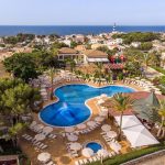 4300E033B441A7EC426613BA0AECBB7A