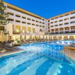 FDF99DB9A15C961E6A597654AB1620D9