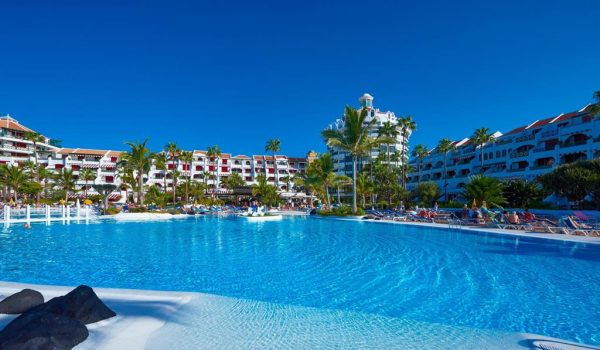 FE8B3DE9608E7E8C6DEFF69FE017B550